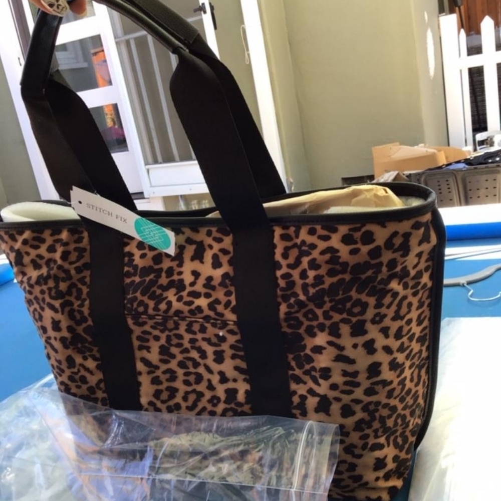 Campsite Leopard print Tote bag NWT!